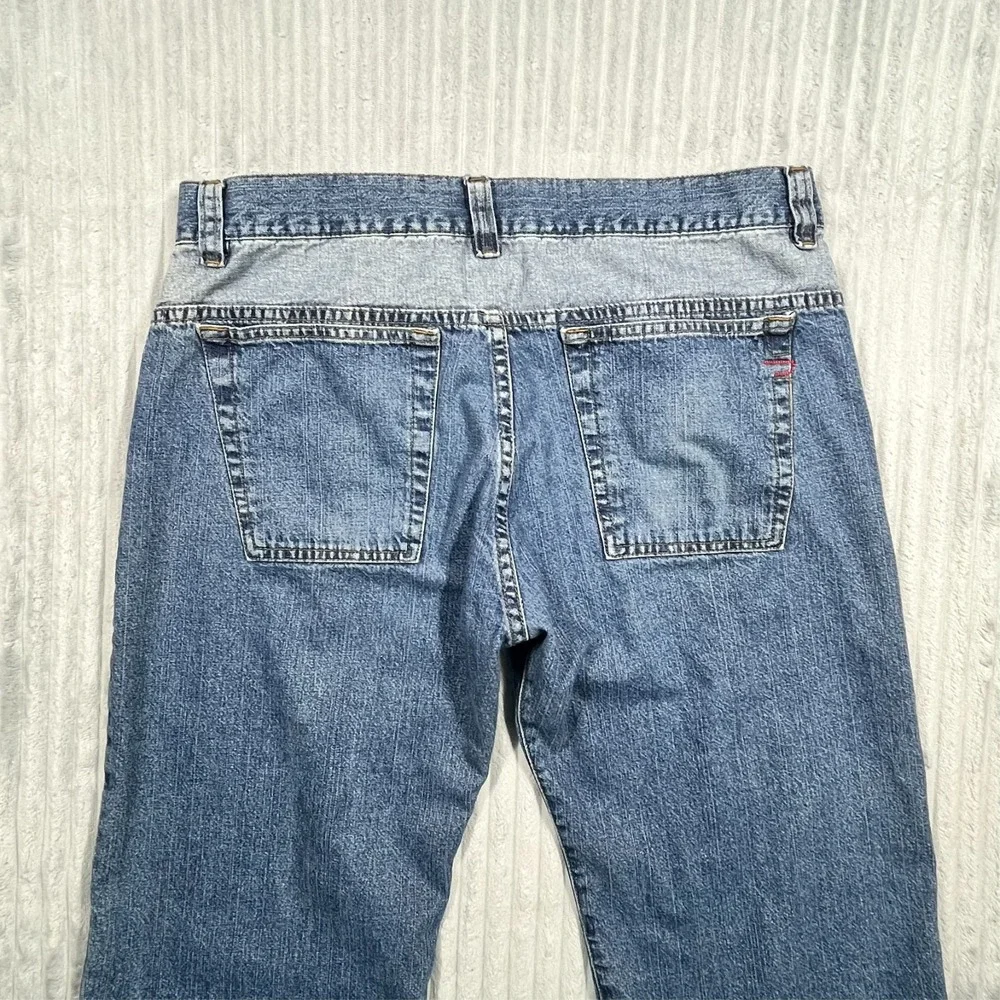 Diesel Jeans Men's 34x32 Straight Leg Medium Wash Preppy Comfort Stretch *Flaw